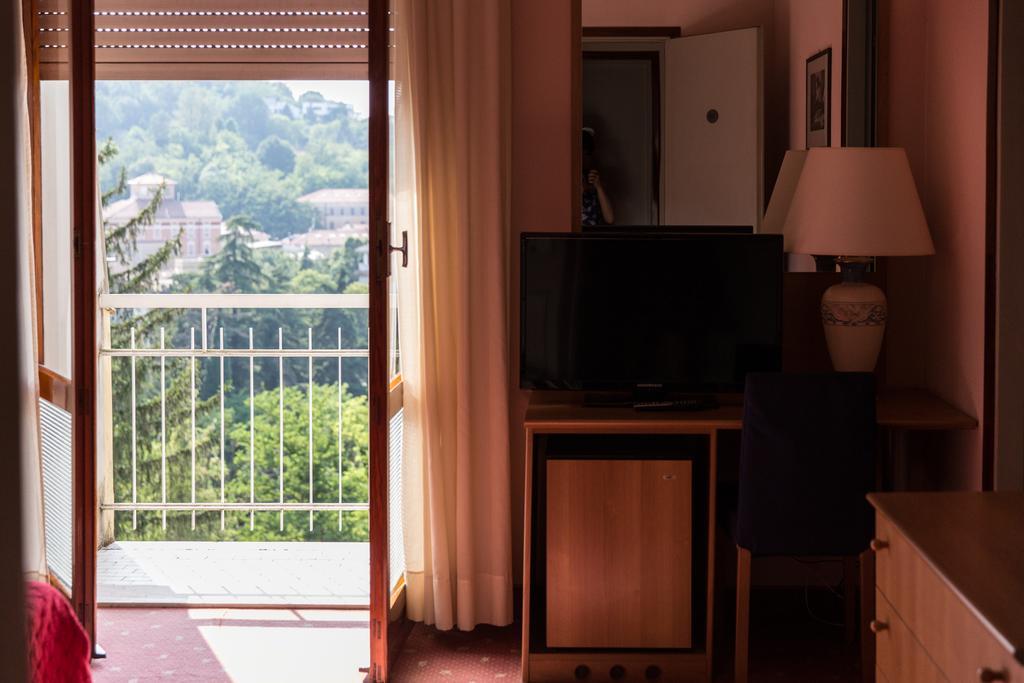 Hotel Gloria Salsomaggiore Terme Ngoại thất bức ảnh