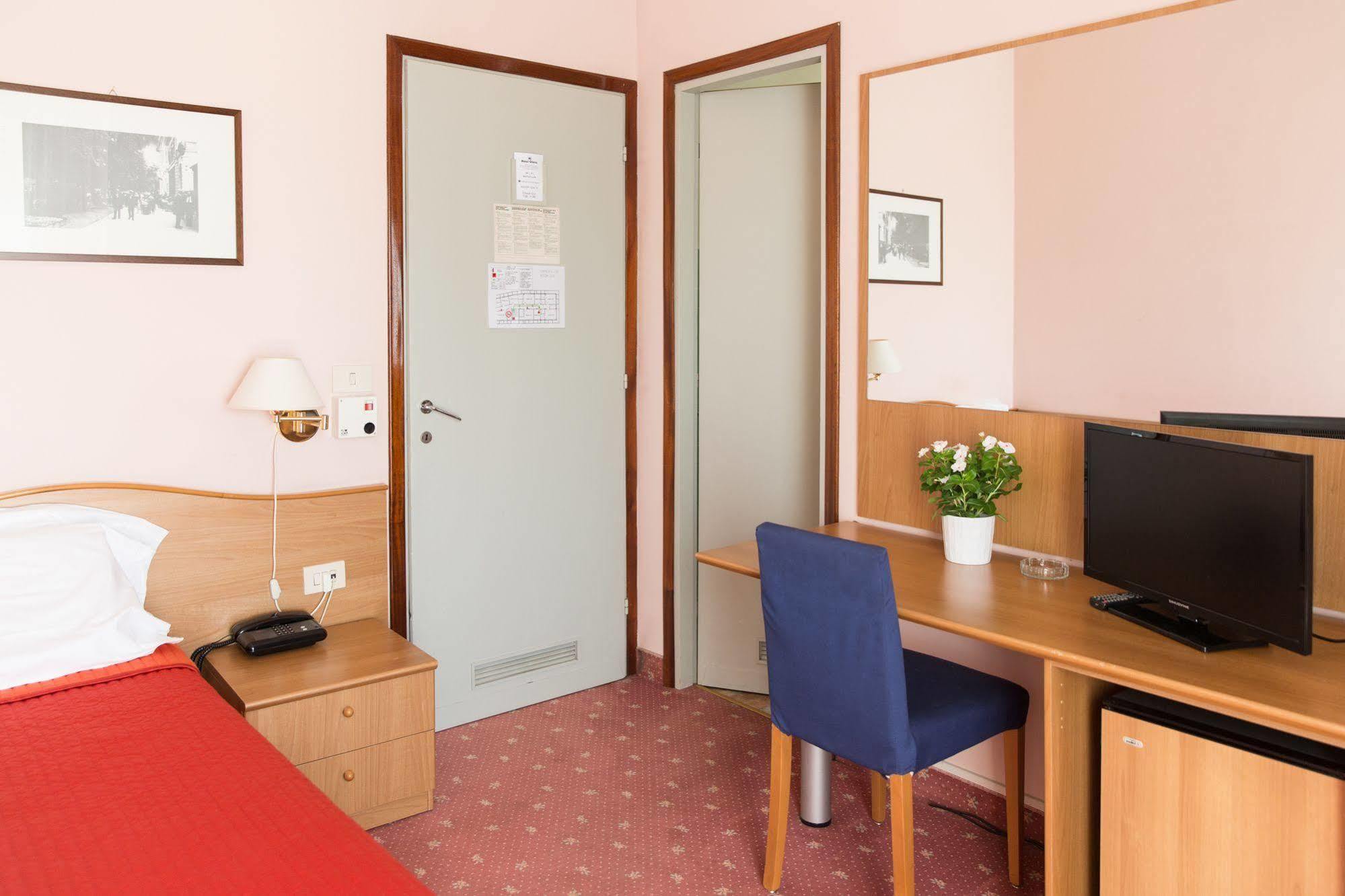 Hotel Gloria Salsomaggiore Terme Ngoại thất bức ảnh