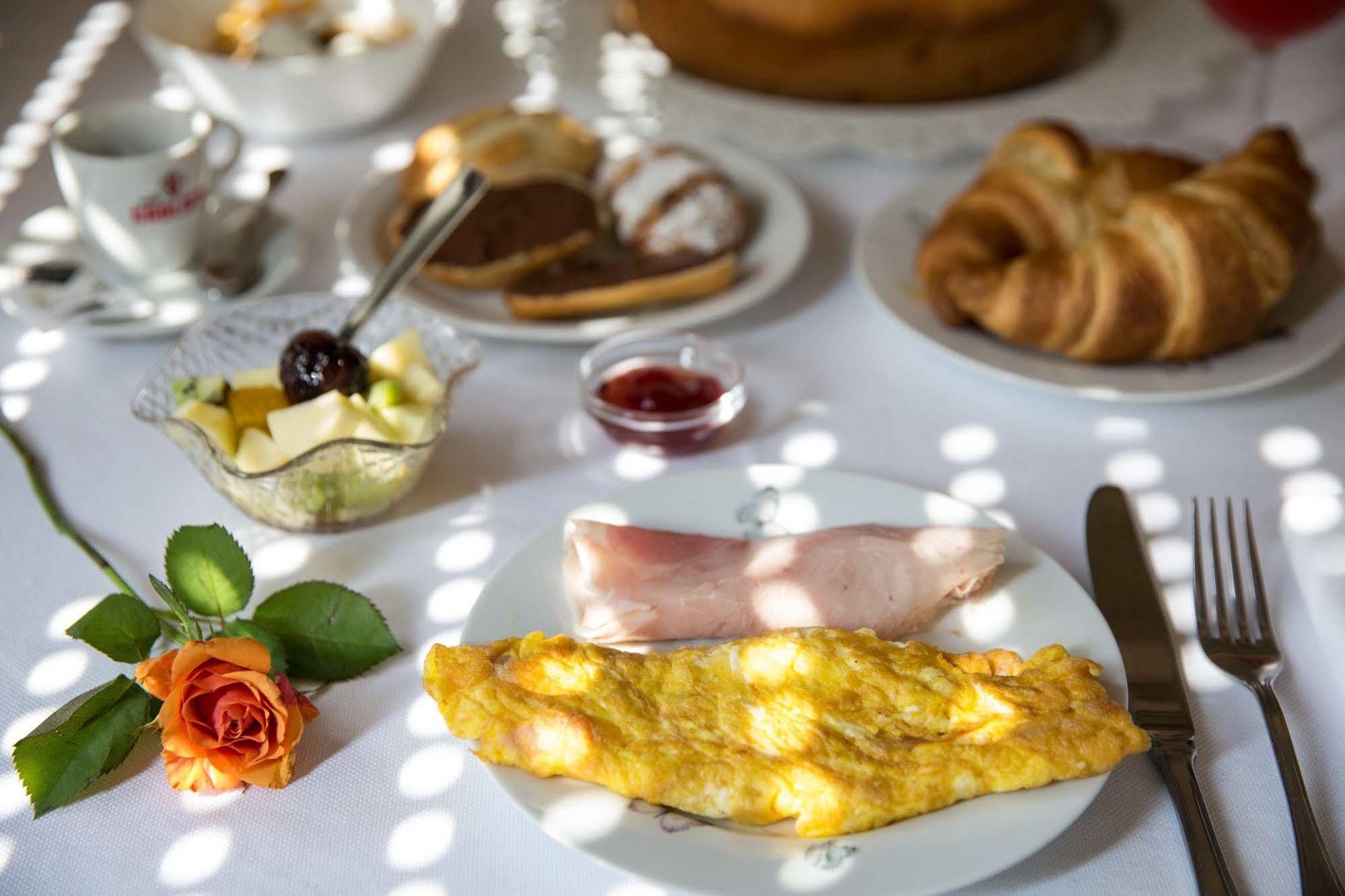 Hotel Gloria Salsomaggiore Terme Ngoại thất bức ảnh
